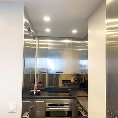 Belle Champs-elysee パリ